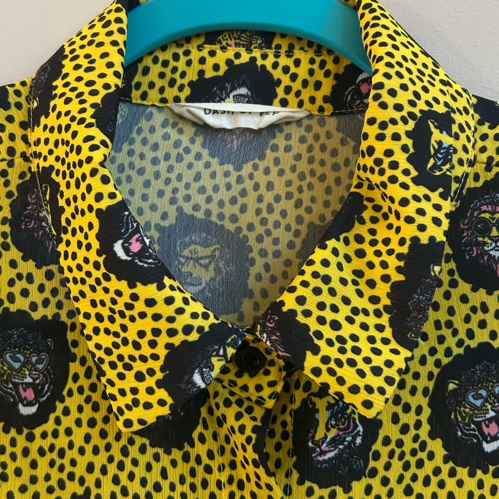 Dash of Pep Tiger Lion Yellow & Black Patterned Button Up Blouse